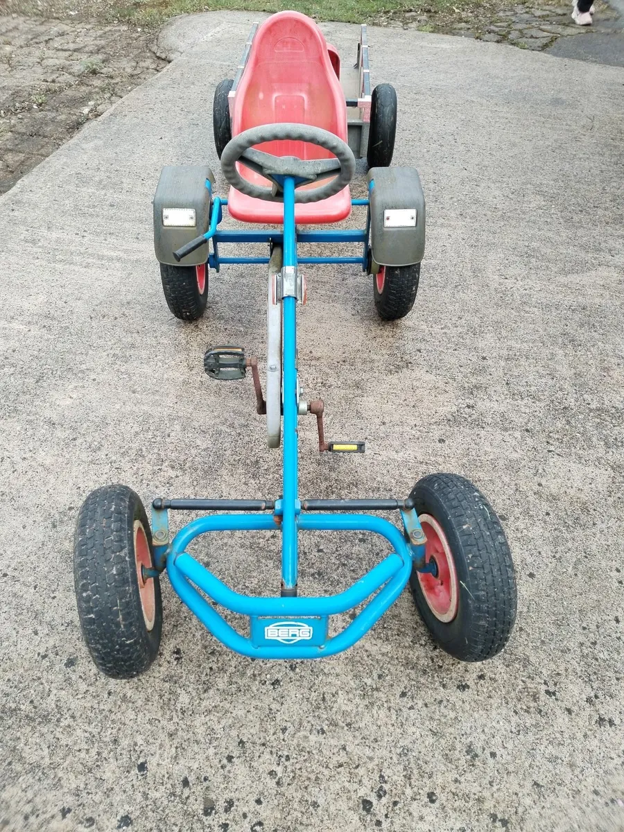 Berg go kart with second seat and trailer - Image 3