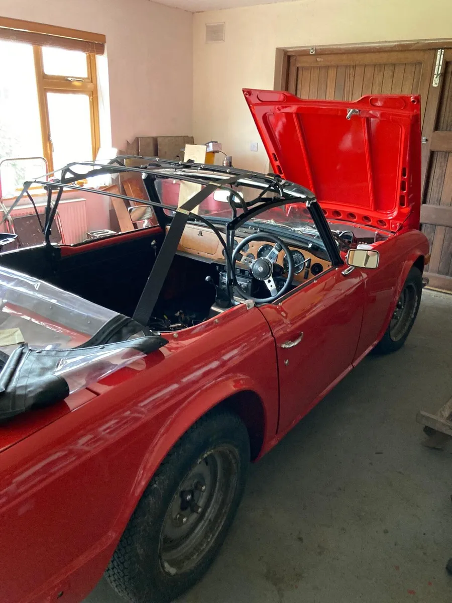 Triumph TR6 PI - Image 4
