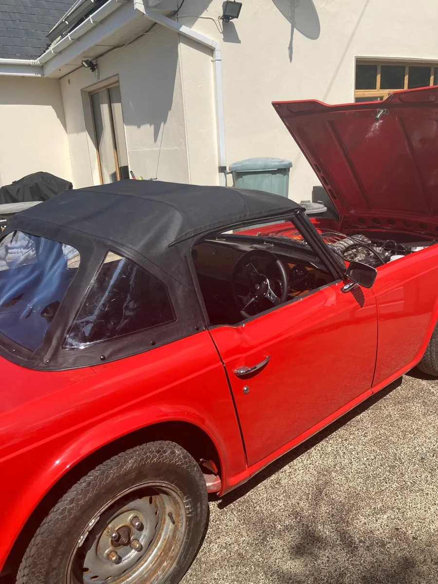 Triumph TR6 PI - Image 2