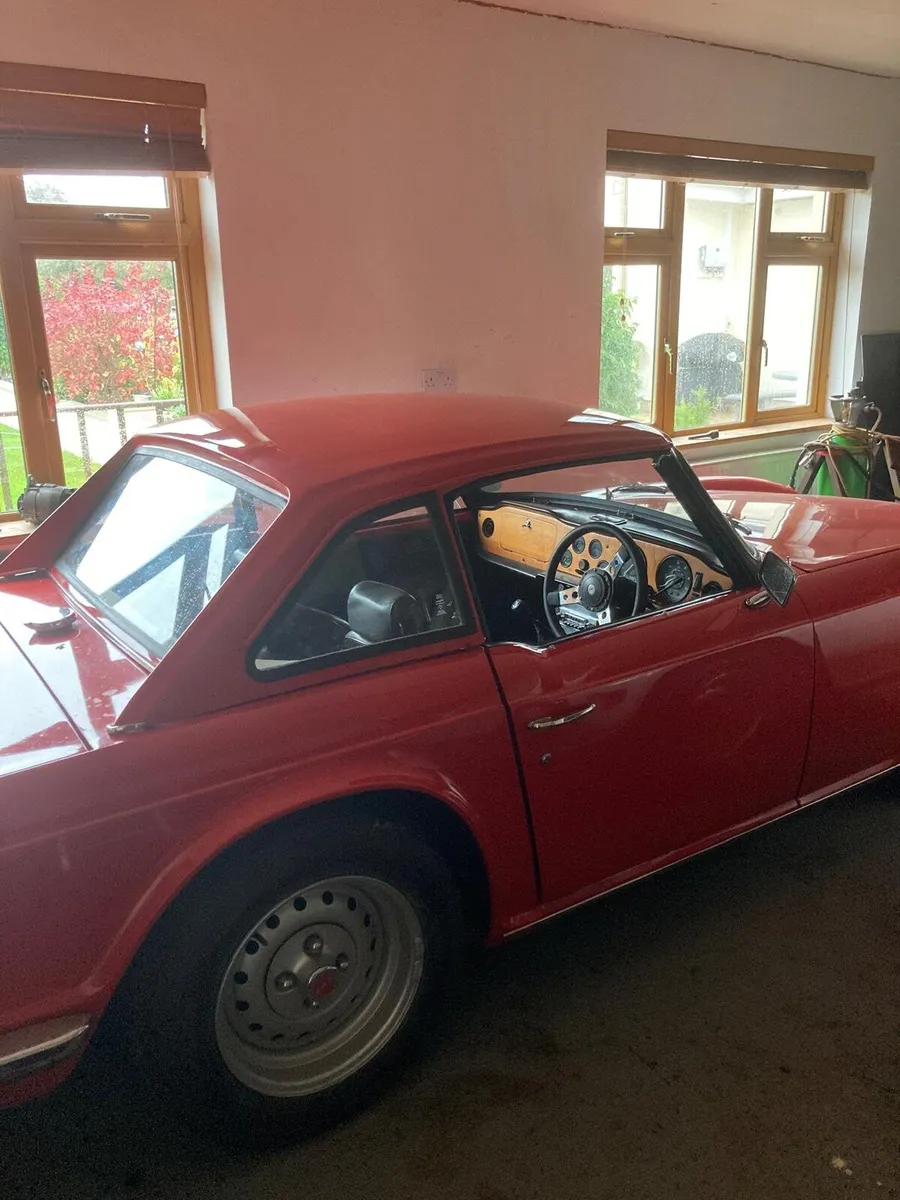 Triumph TR6 PI - Image 3