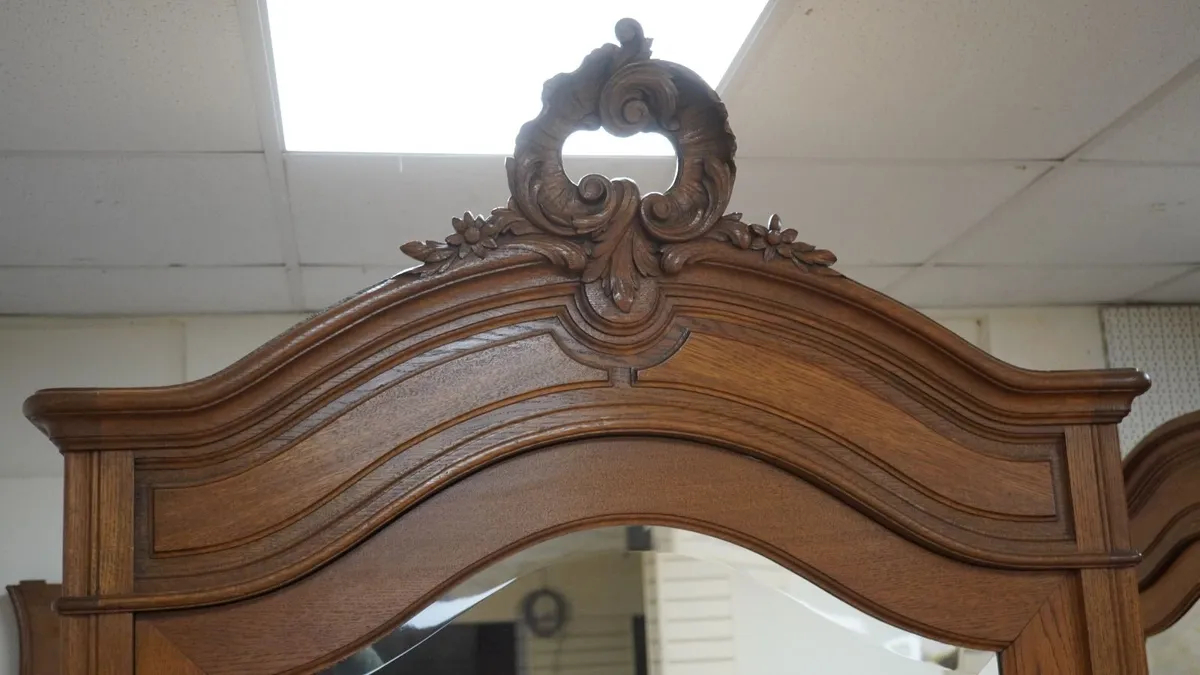 French Oak Single-Door Mirrored Armoire / Linen Cu - Image 2