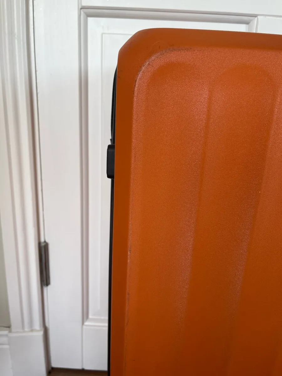 Explore Large Hard Shell Suitcase - Image 4