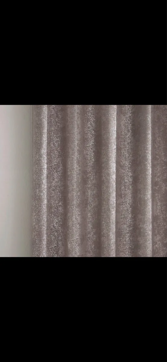 Grey Metallic Curtains 65 x 90 inches - Image 3