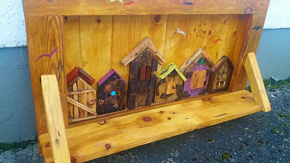 Rustic Fairy / Hobbit doors floating shelf - Image 4