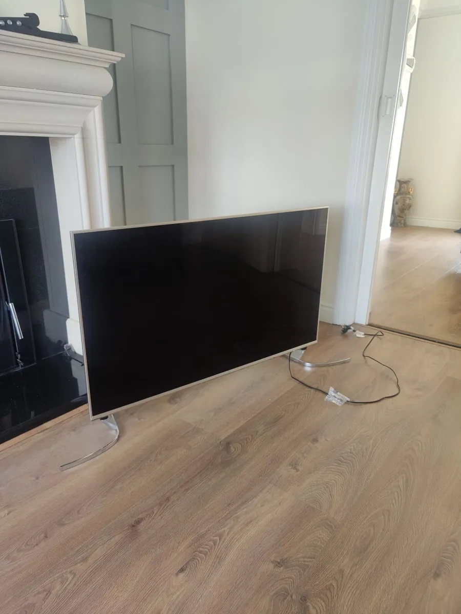 50 inch tv - Image 2