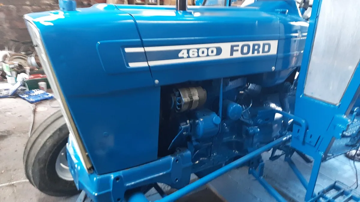 Ford 4600 - Image 1
