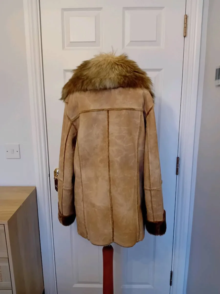 "Olsen" Shearling Coat - Image 3