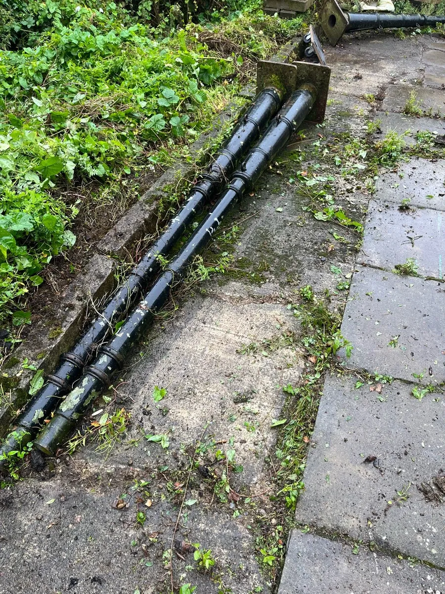 Lamp posts - Image 2