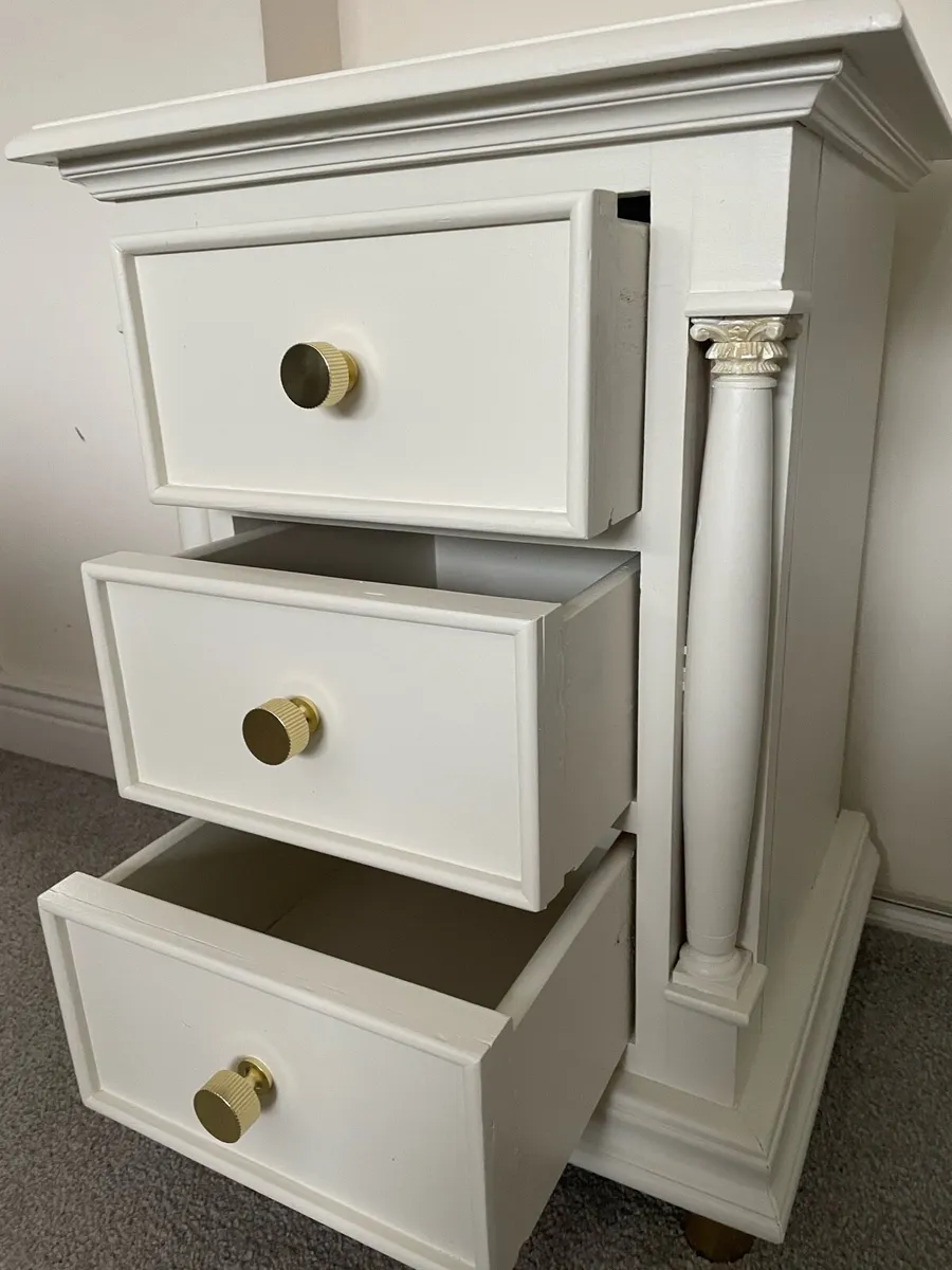 French style bedside locker - Image 4