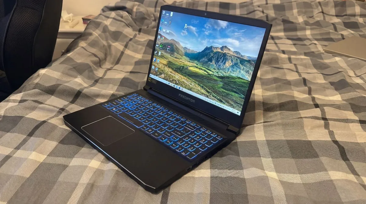 Gaming Laptop i7 / RTX 3060 / 16GB RAM / SSD - Image 1