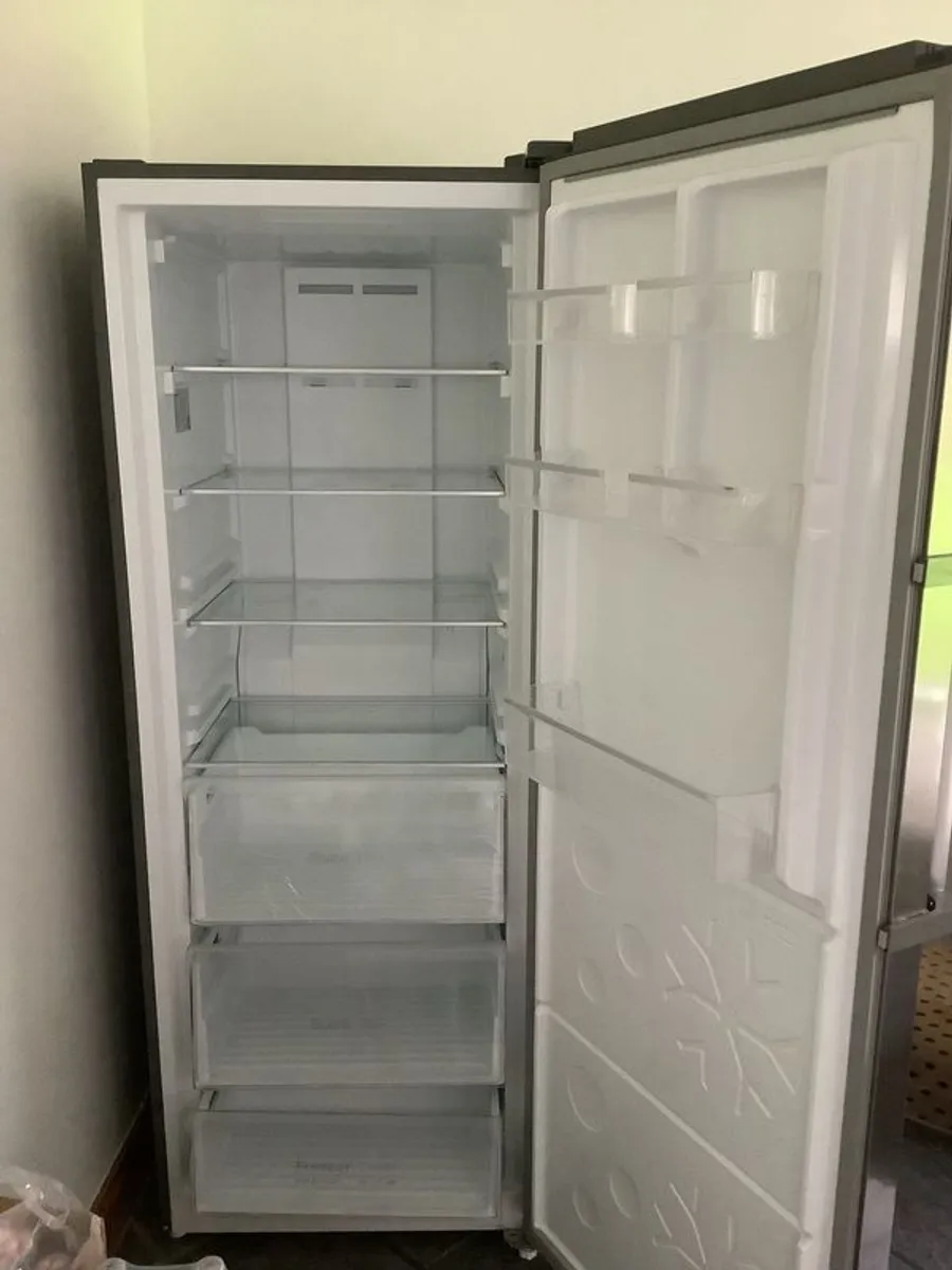 Powerpoint Hybrid Larder fridge - Image 2