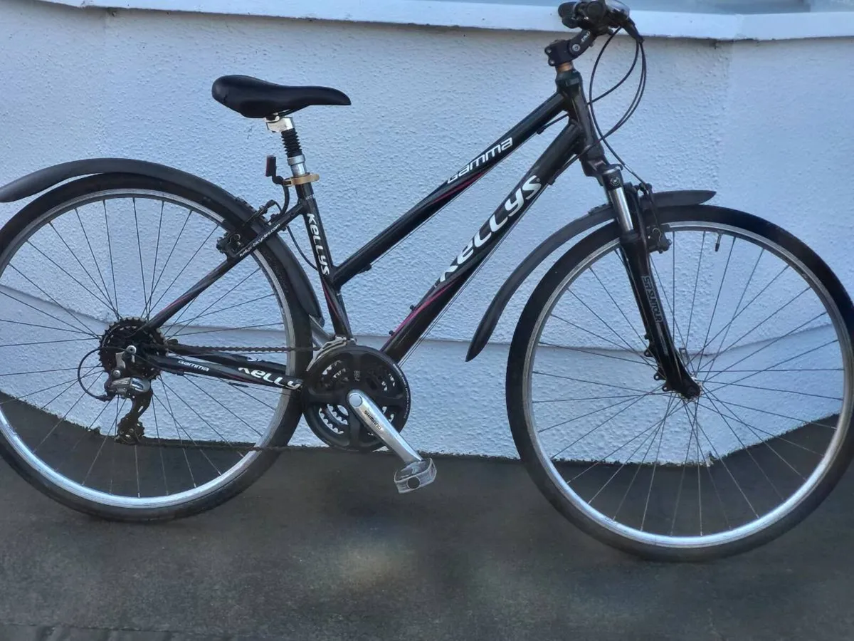 LADIES HYBRID BIKE - Image 1