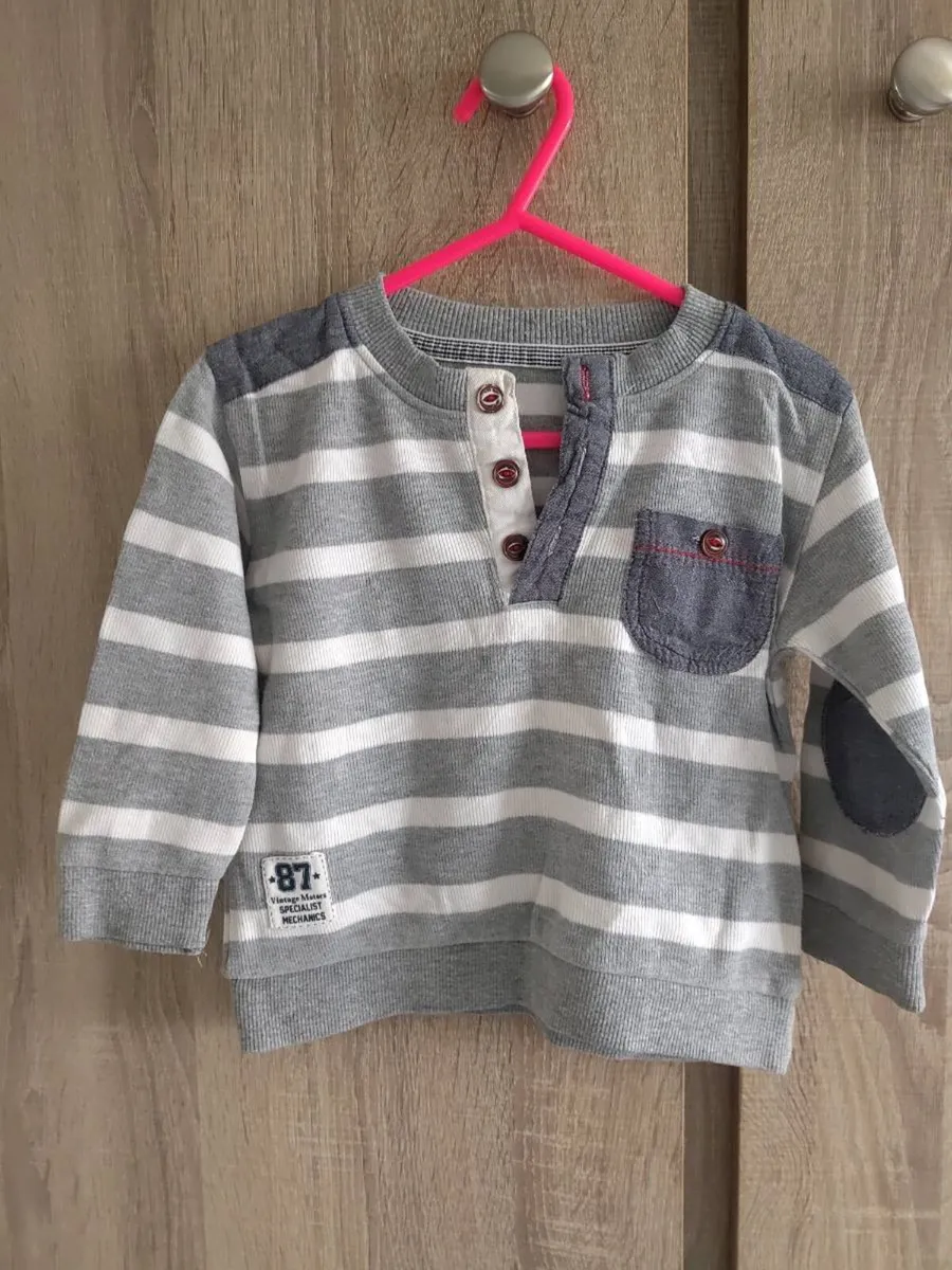 boys 18/24never worn - Image 1