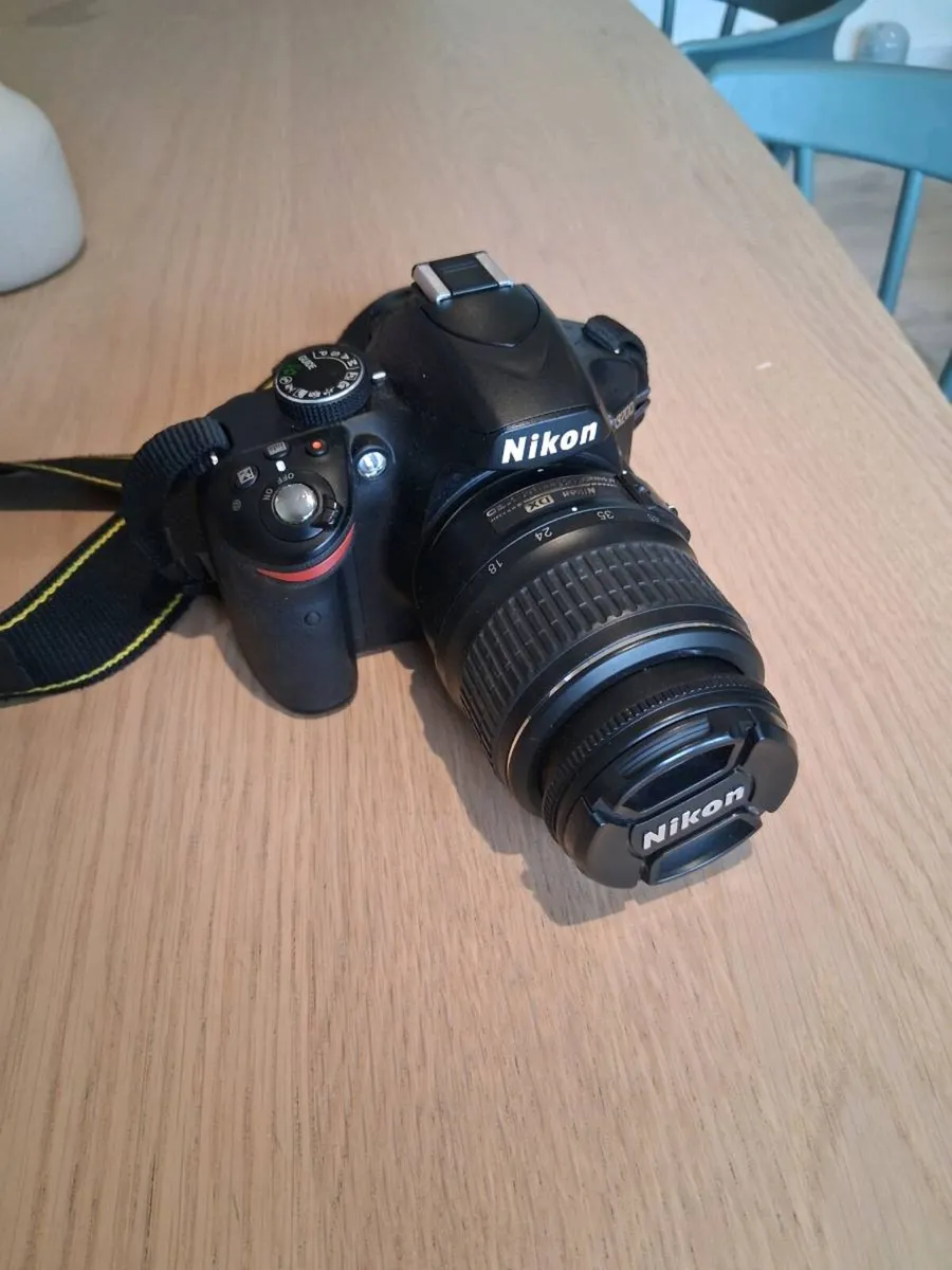 Nikon D3200 - Image 1