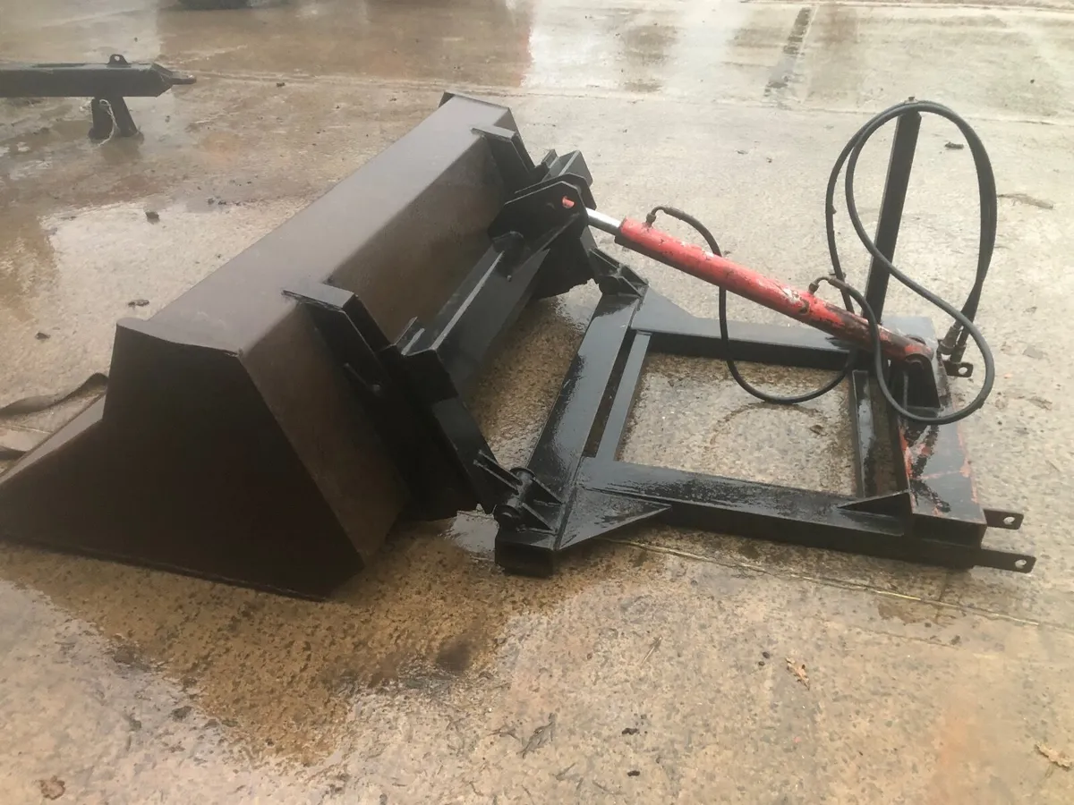 Forklift bucket - Image 1