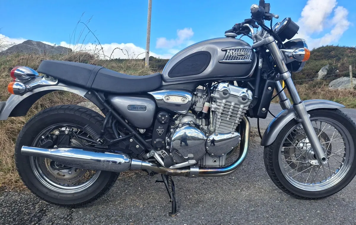 Triumph Thunderbird - Image 1