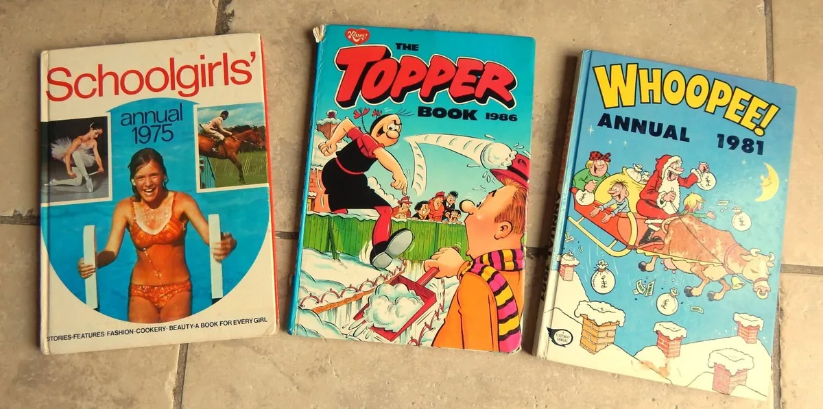 Selection of 5 Vintage Annuals, as found, from 70s - Image 2