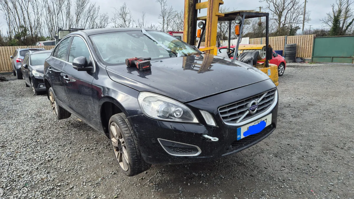 Volvo S60 2012 Diesel ⛽️ manual - Image 1