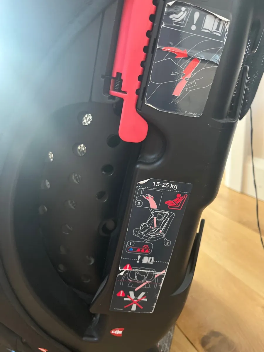 Car seat - Image 4