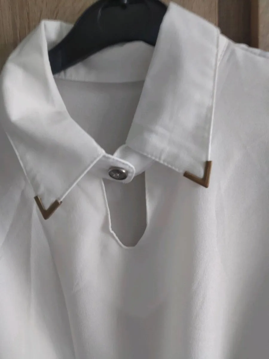 White shirt top new fits sm - Image 2