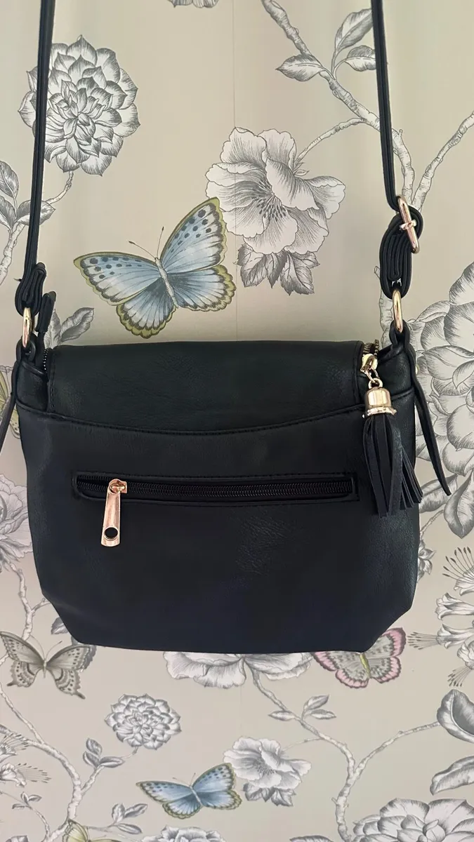 New black bag - Image 4