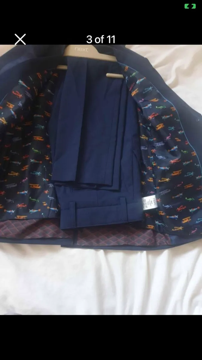 Boys suit - Image 4