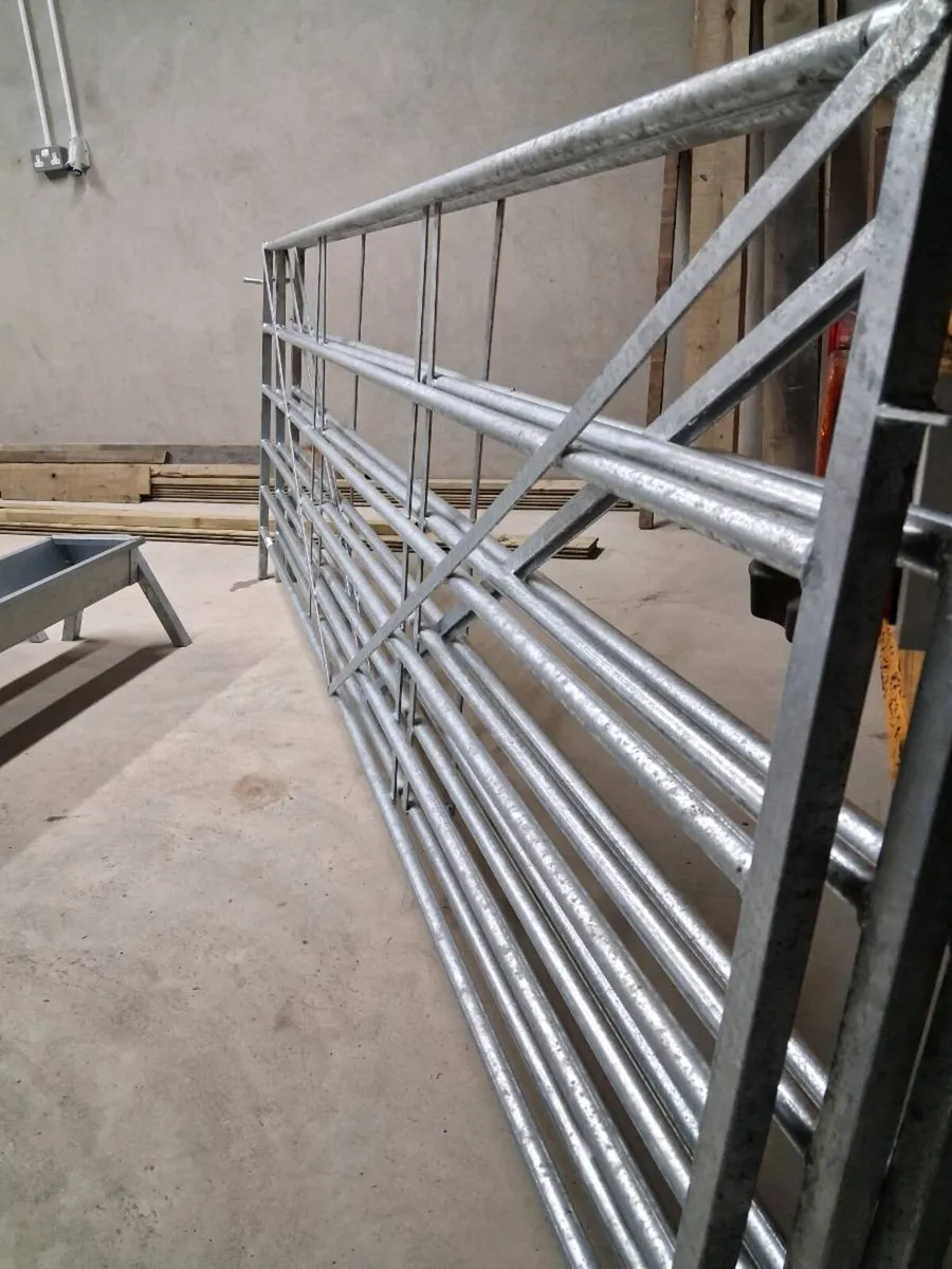 Sheep gates - Image 2