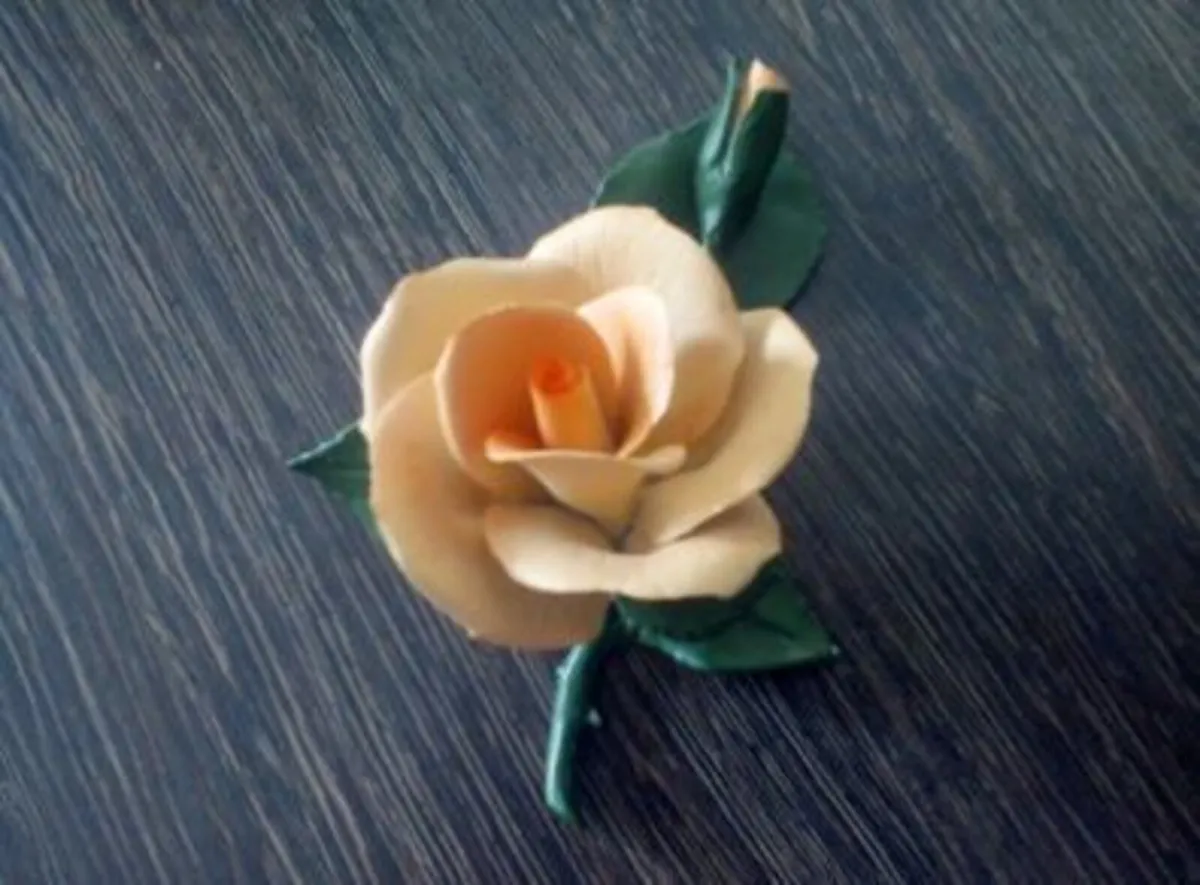 Capodimonte Style Porcelain Rose.