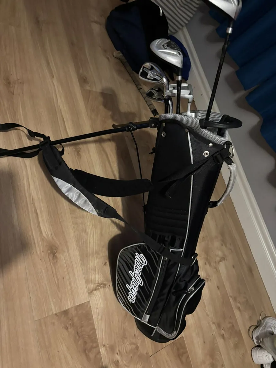 Kids Golf Starter Set - Image 1