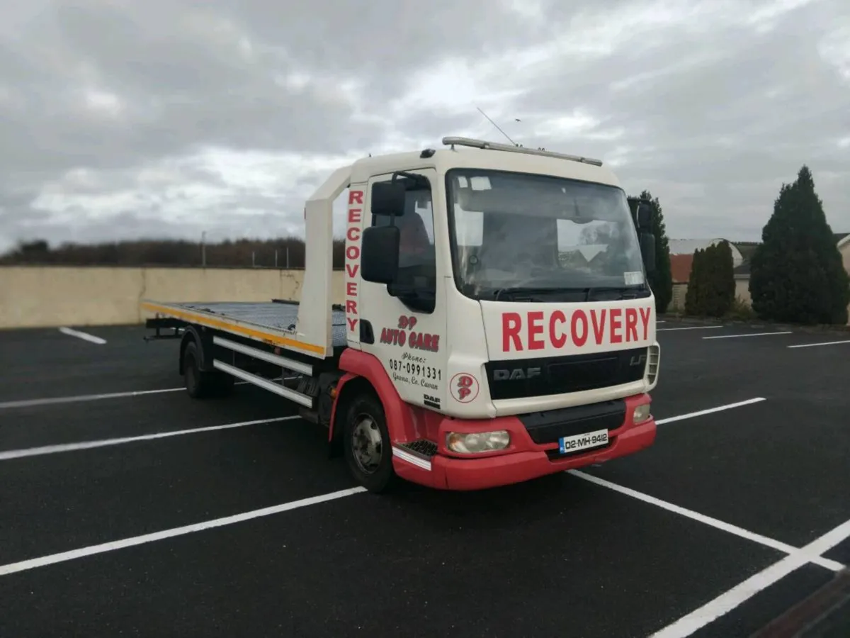 Daf 45 Recovery truck - Image 1