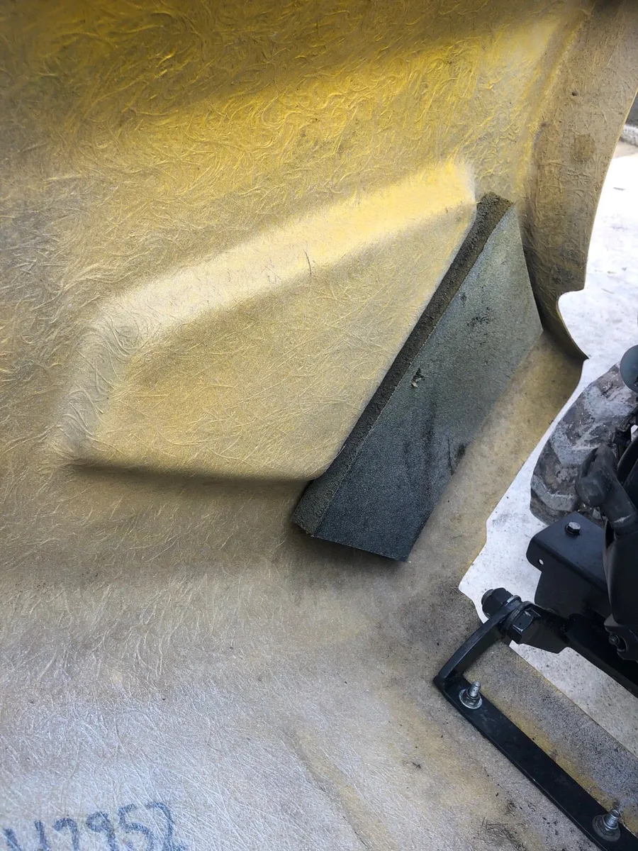 JCB DUMPER 2019 **MINT CONDITION** - Image 3