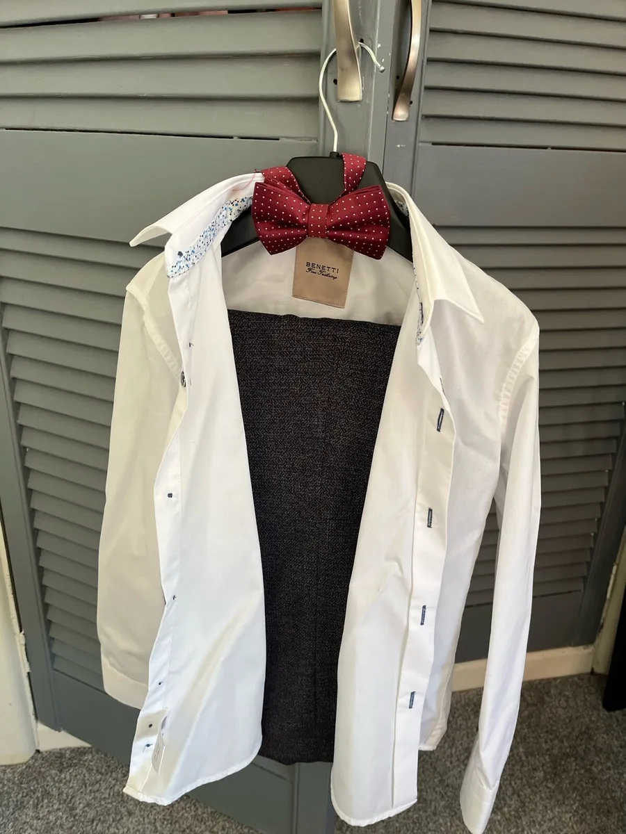Boys 1st Communion suit - Image 3