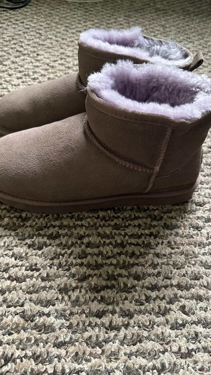 Women’s slippers 8 - Image 1