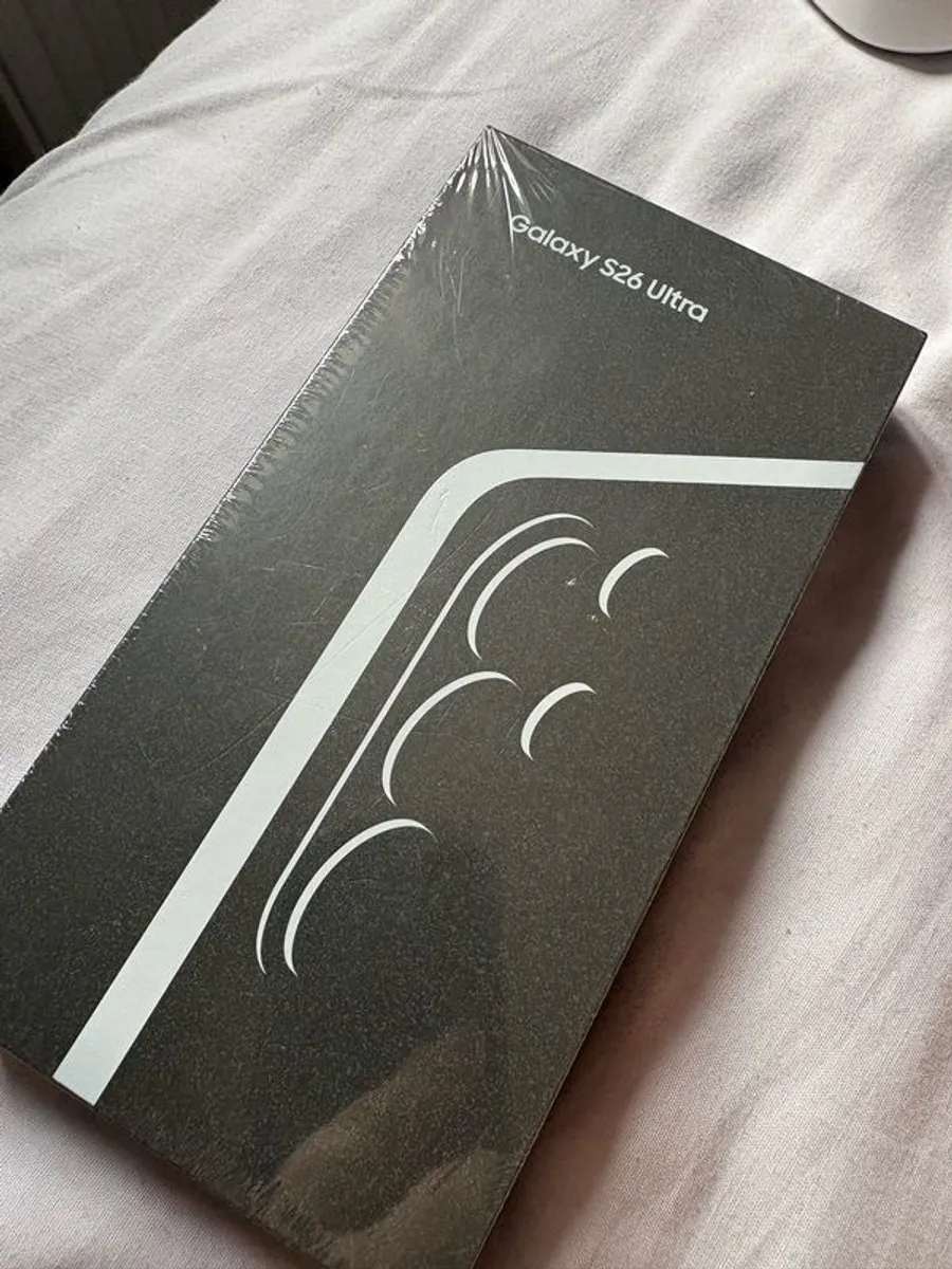 I am selling a brand new S26 ultra 256 GB Dublin area or Gorey /wexford - Image 1