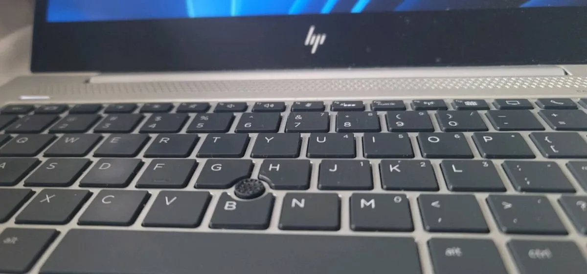 hp EliteBook i7 - Image 4