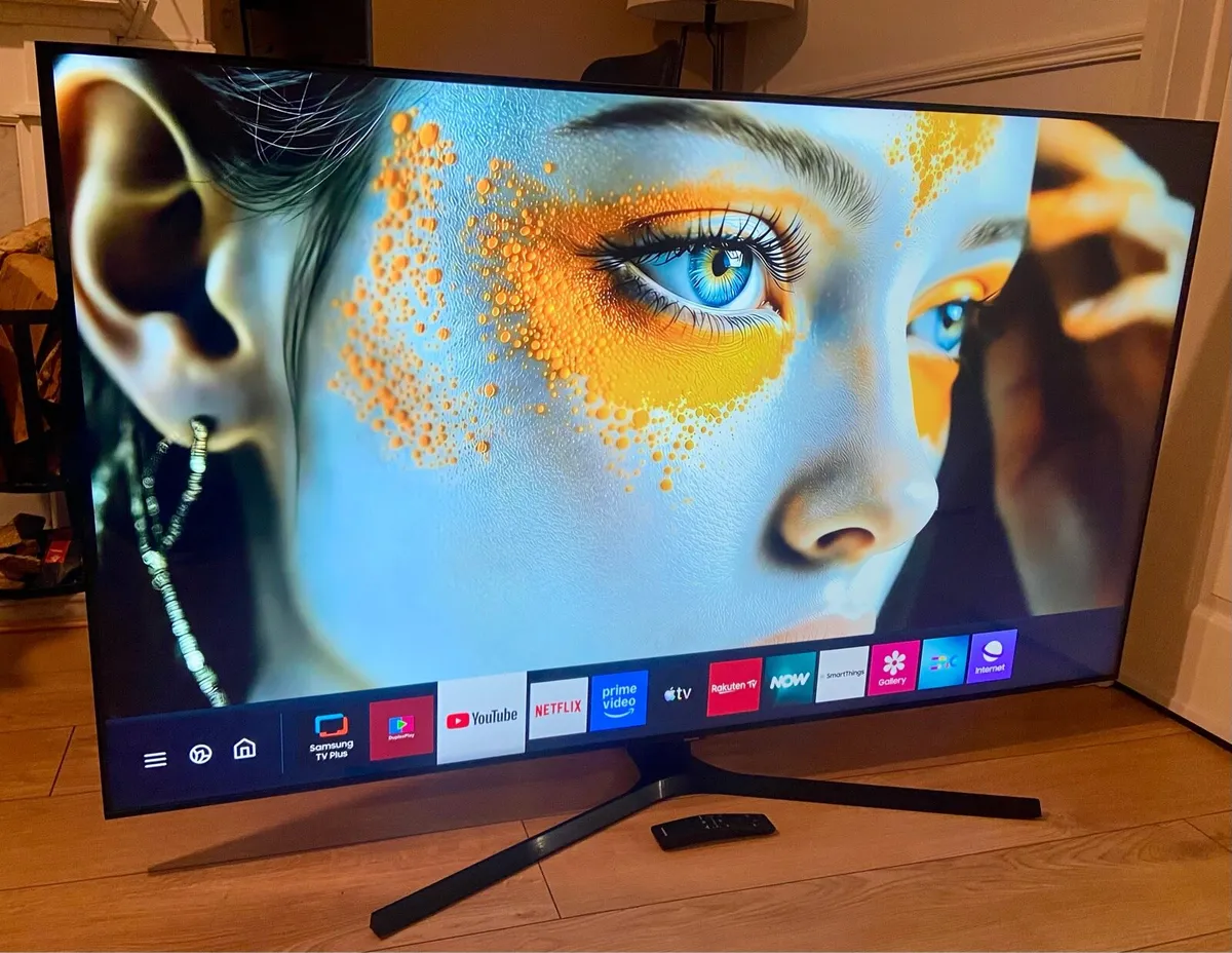 Samsung 65” 4K HDR Smart TV - Image 4