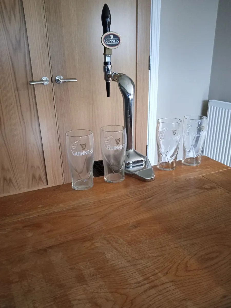 Guinness tap and cooler - Image 1