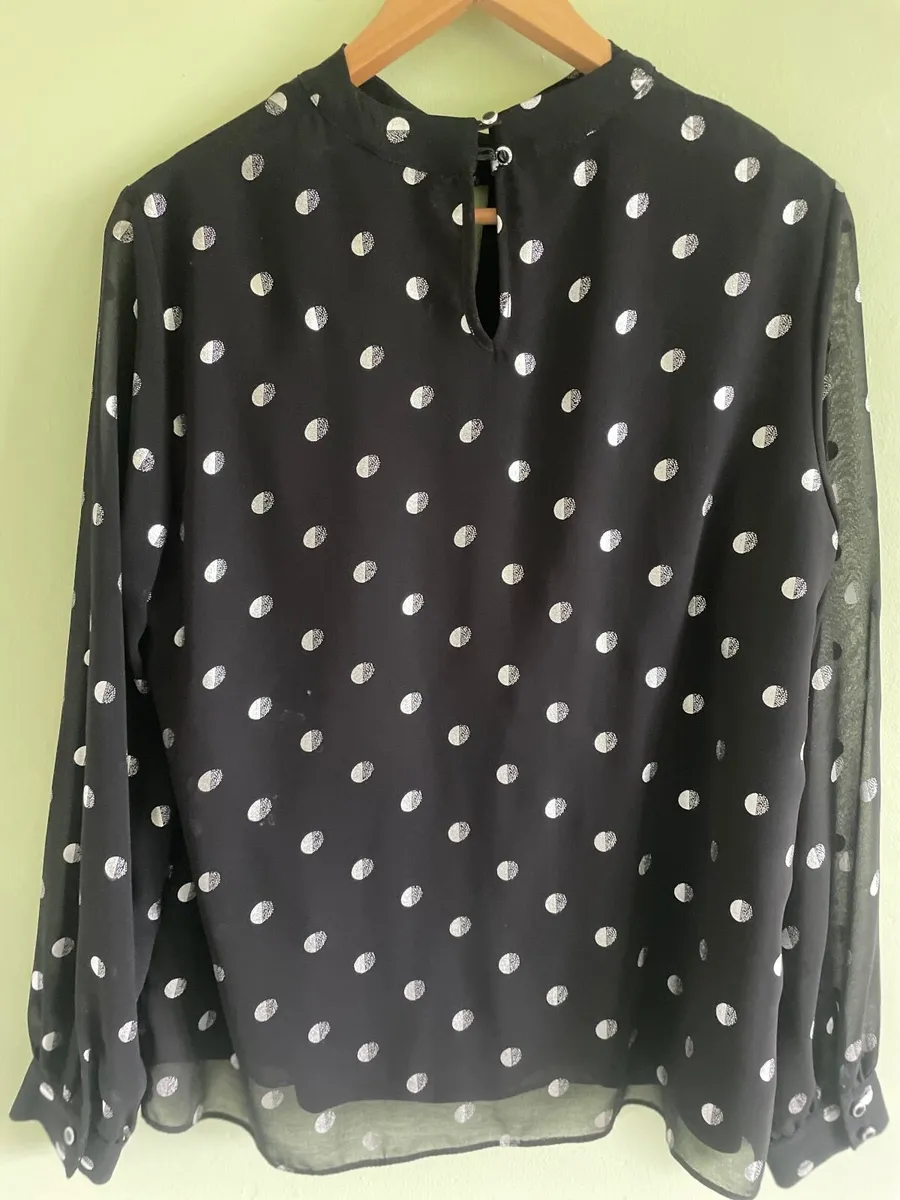 Wallis long sleeved top - Image 2