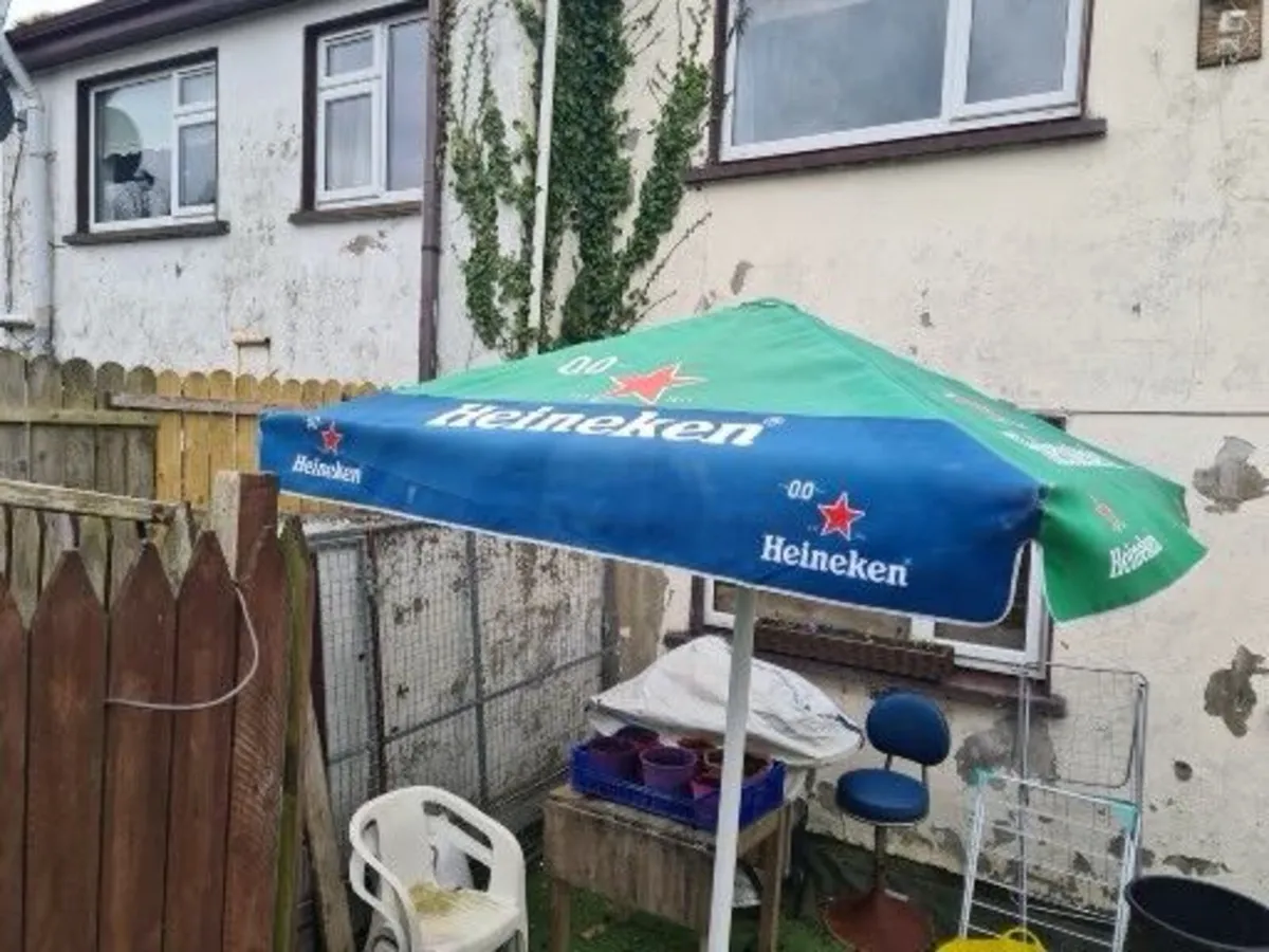 2 x Strong sturdy durable Beer Garden Parasols - Image 1