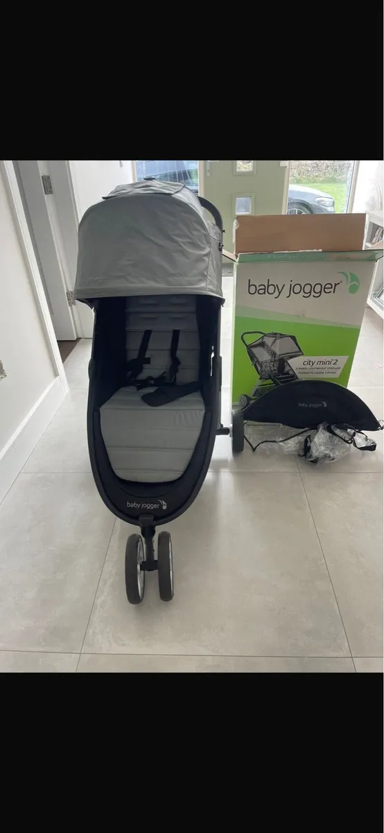 Baby jogger - Image 1