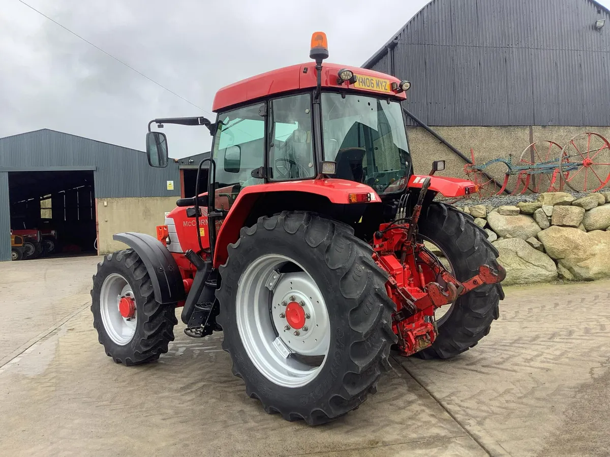 2006 McCORMICK MC115 - Image 4