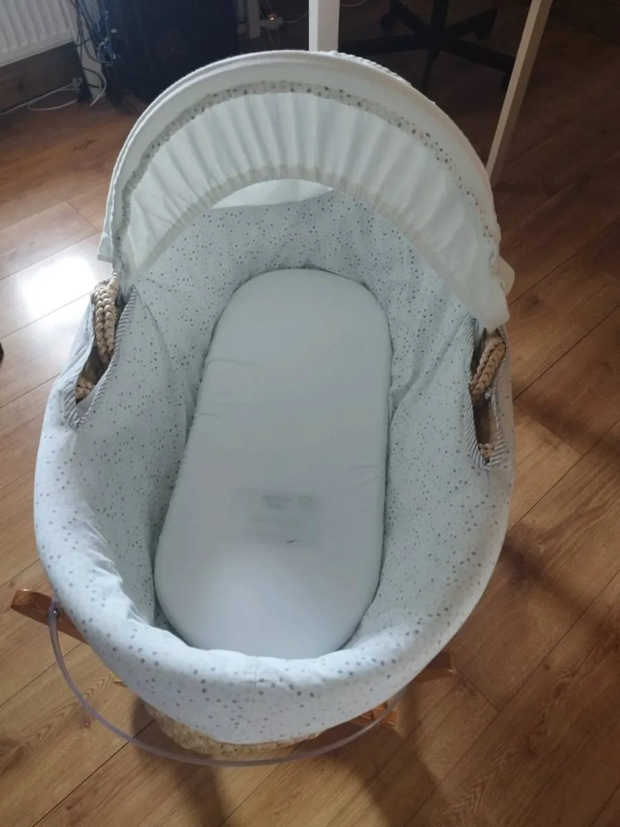 Moses basket - Image 2