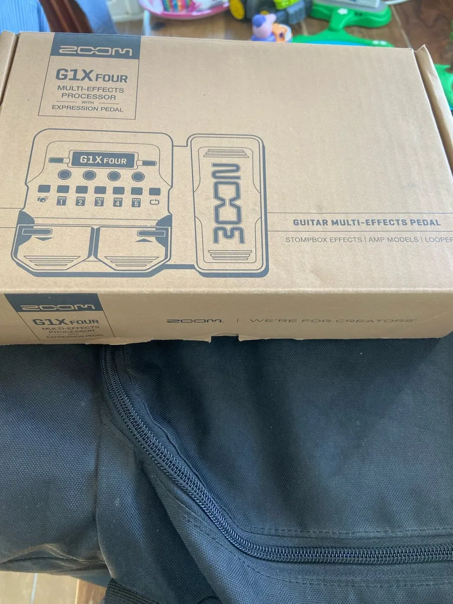 Zoom G1x four Multi effects pedal - Image 1