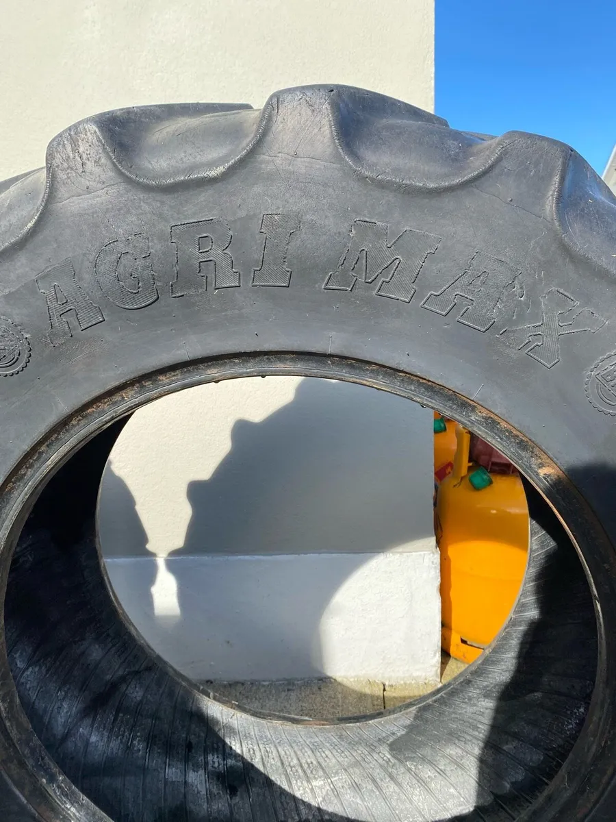 X2 Tractor tyres 320/85/24 - Image 4