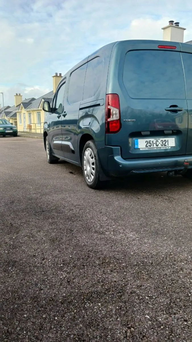 251 opel combo - Image 4