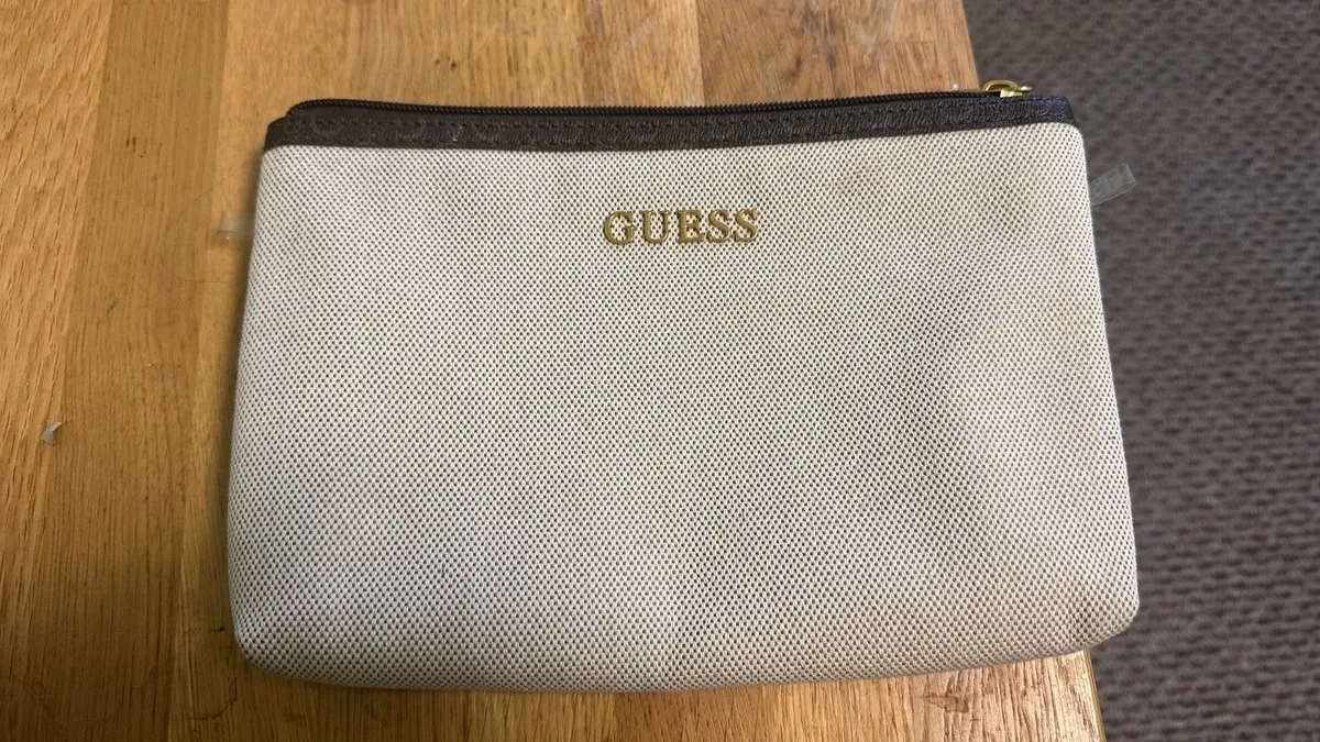 Guess make up bag new - Image 1