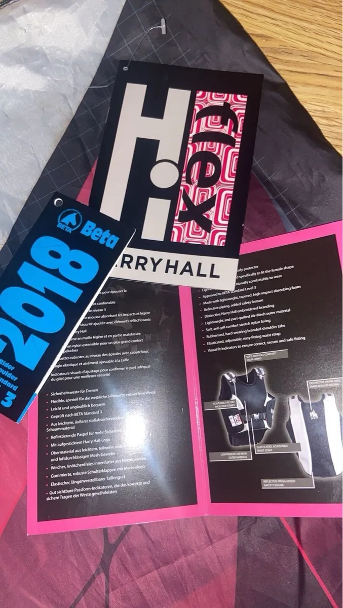 Harry hall body protector - Image 2