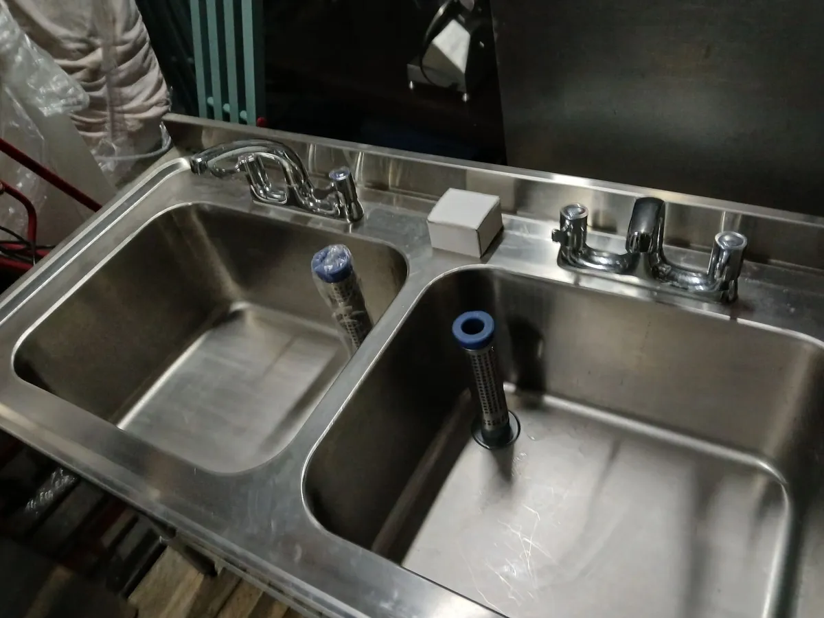 Staneless steel cabbinet double sink unit - Image 3
