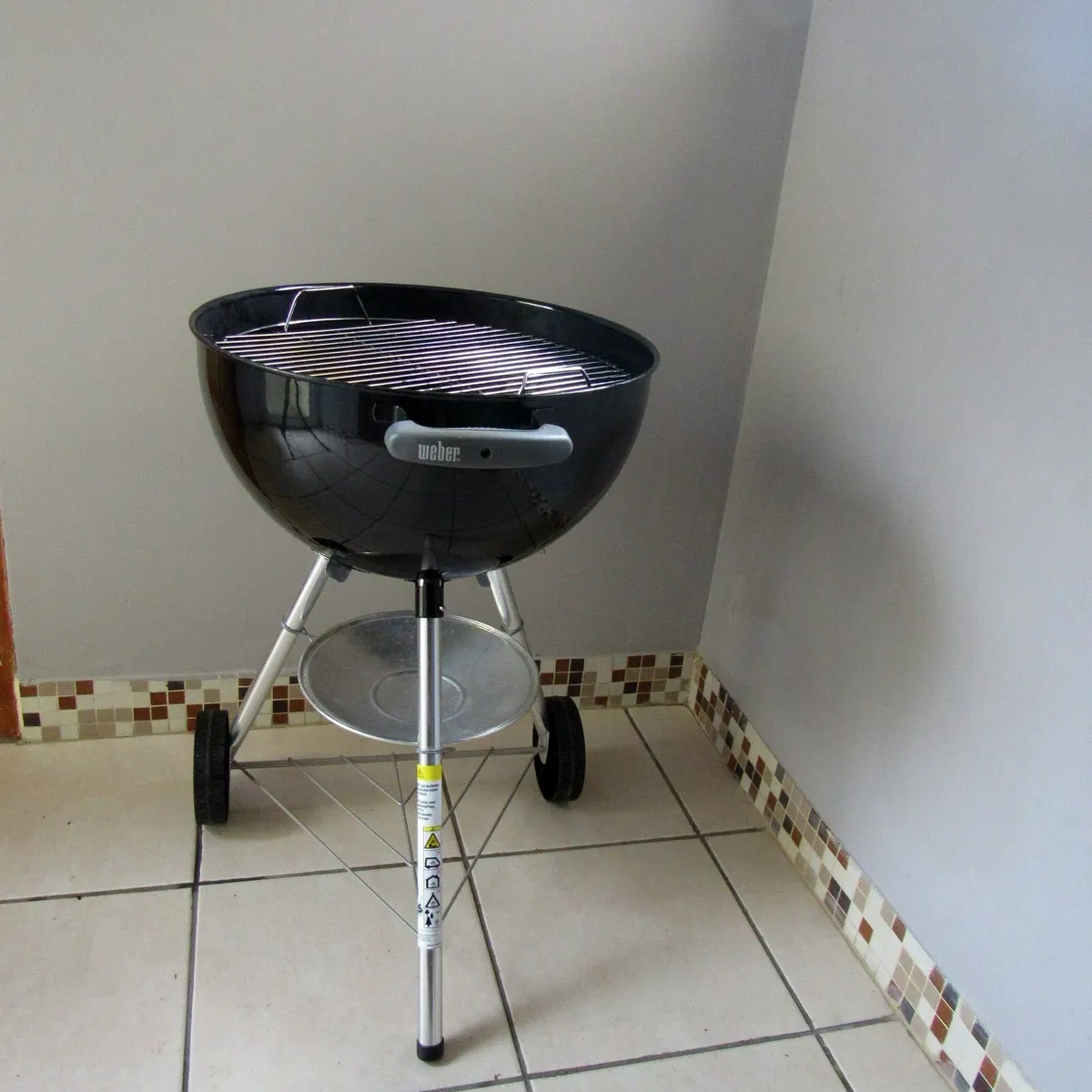 Weber Charcoal BBQ KettleGrill Excellent Condition - Image 2