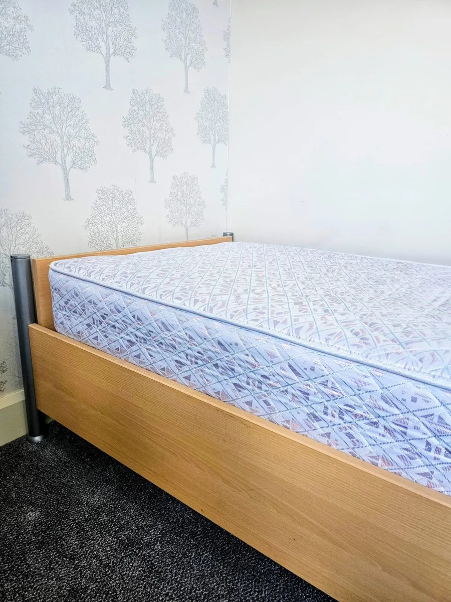 Single bed - Image 4